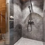 Levin Lyhty Adele A4 By Hilla Apartment *