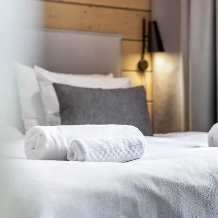 Levin Lyhty Adele A4 By Hilla 公寓