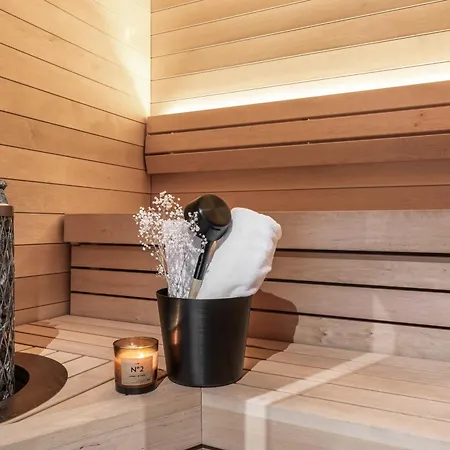 Levin Lyhty Adele A4 By Hilla * 列维