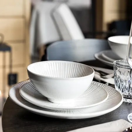 公寓 Levin Lyhty Adele A4 By Hilla 列维